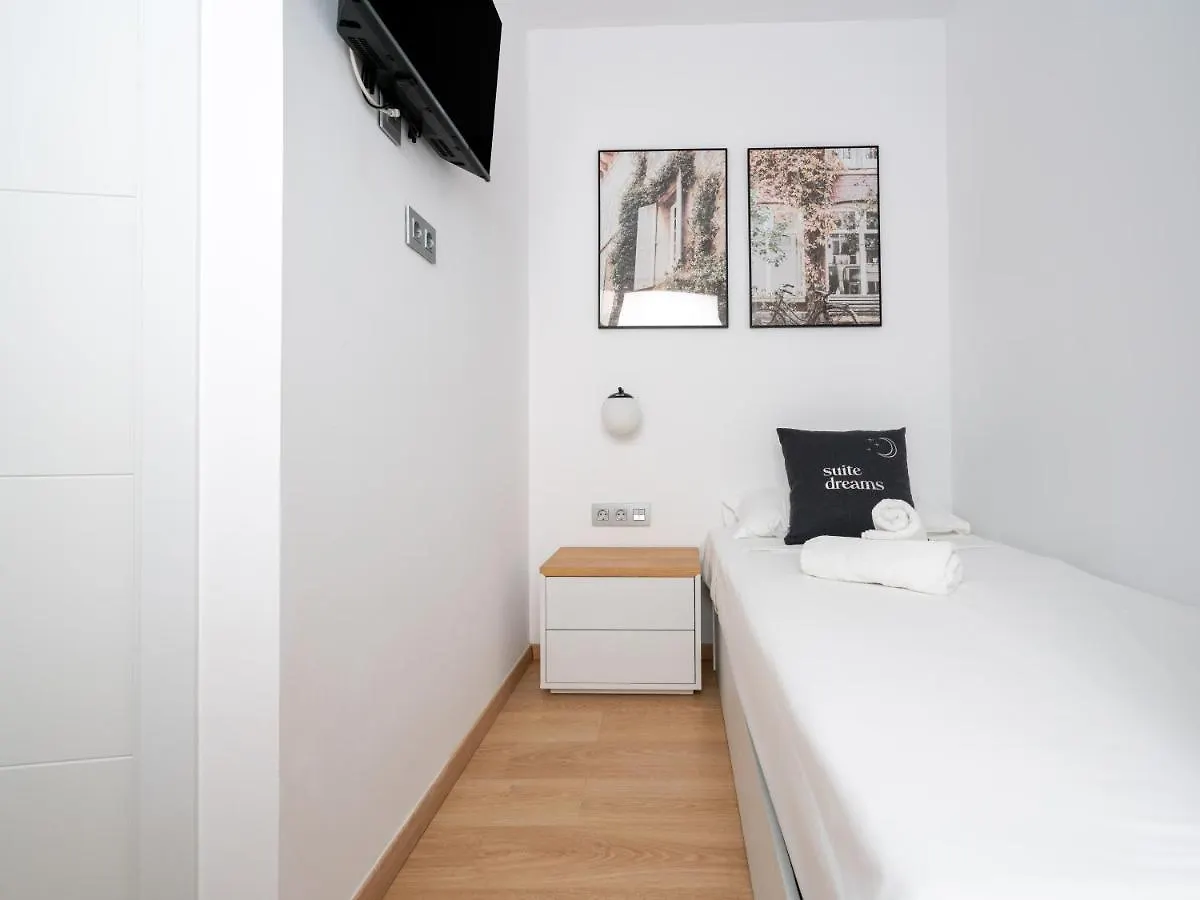 Limehome Barcelona Carrer De Fontcoberta - Digital Access