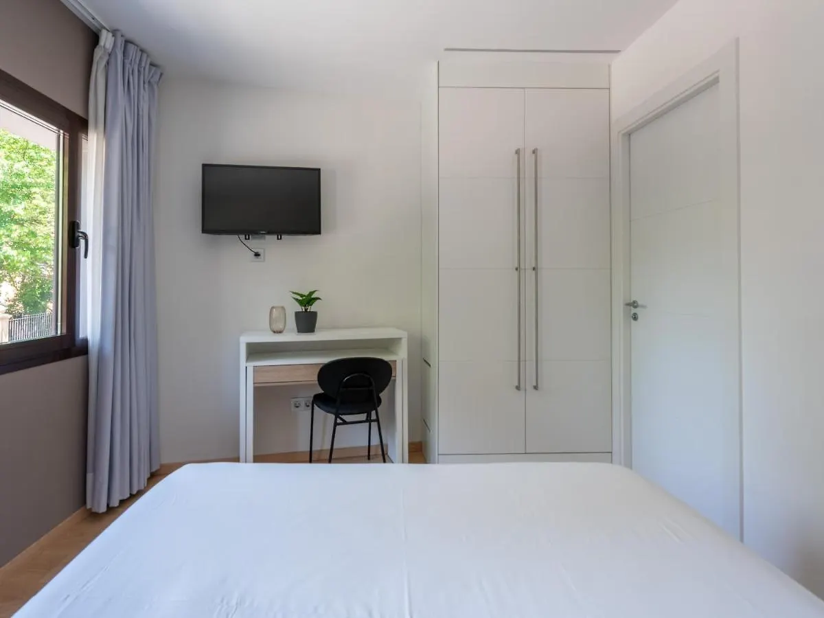 Limehome Barcelona Carrer De Fontcoberta - Digital Access Hotel